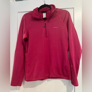 Patagonia layering Pink top